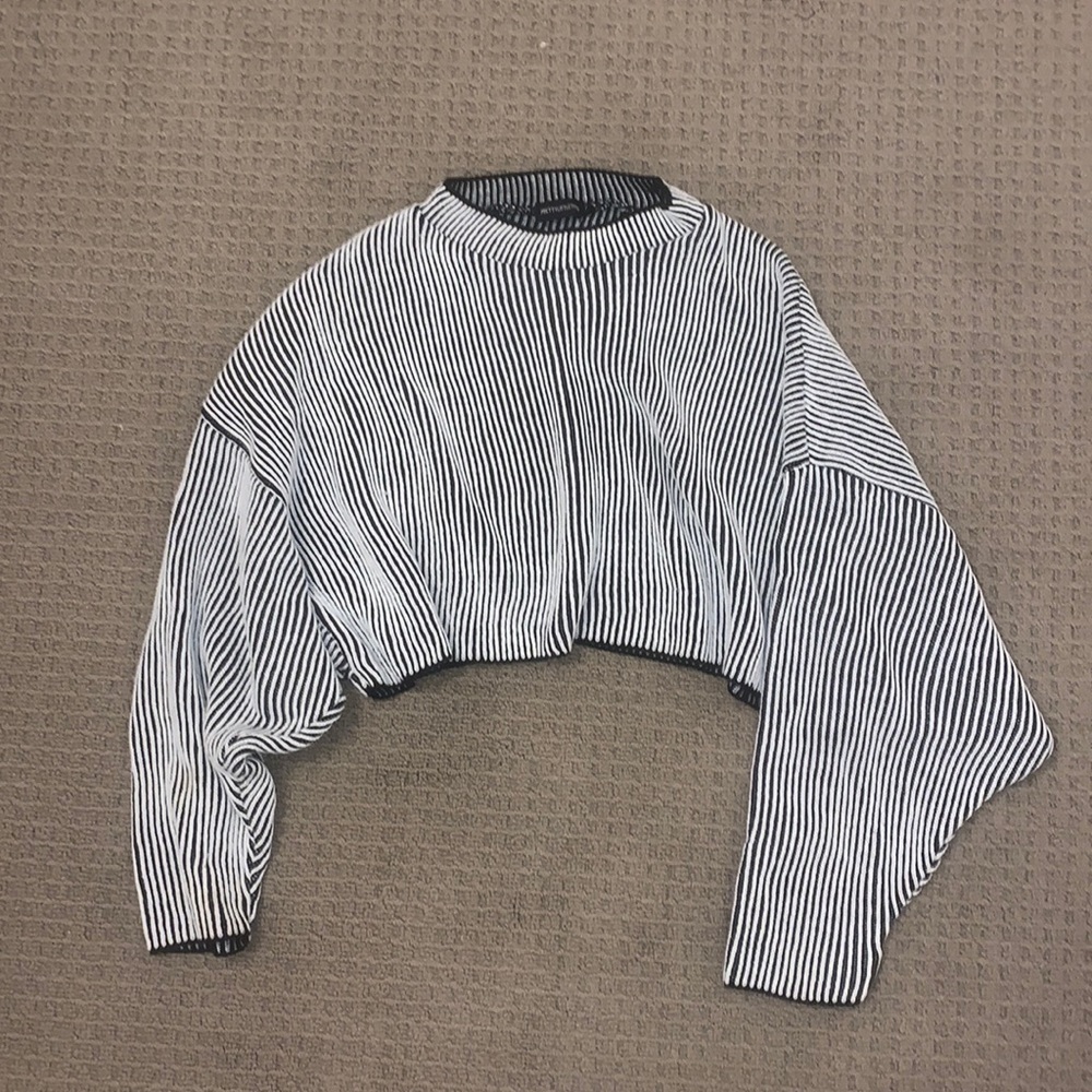 Striped Black and White Women's Sweater
